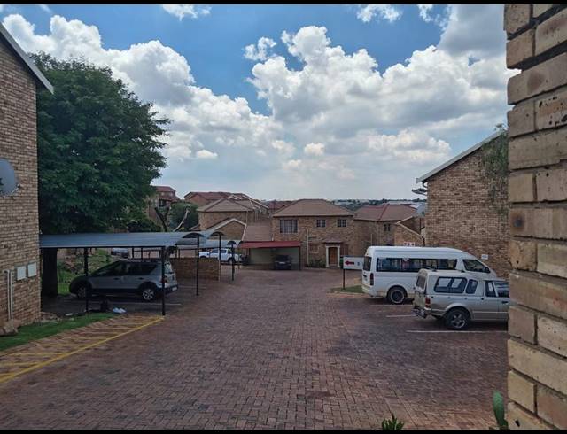 3 BEDROOM APARTMENT FOR SALE IN ELANDSPARK